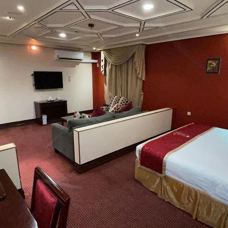 Al Mansour Grand Hotel Hafar Al-Batin Luaran gambar