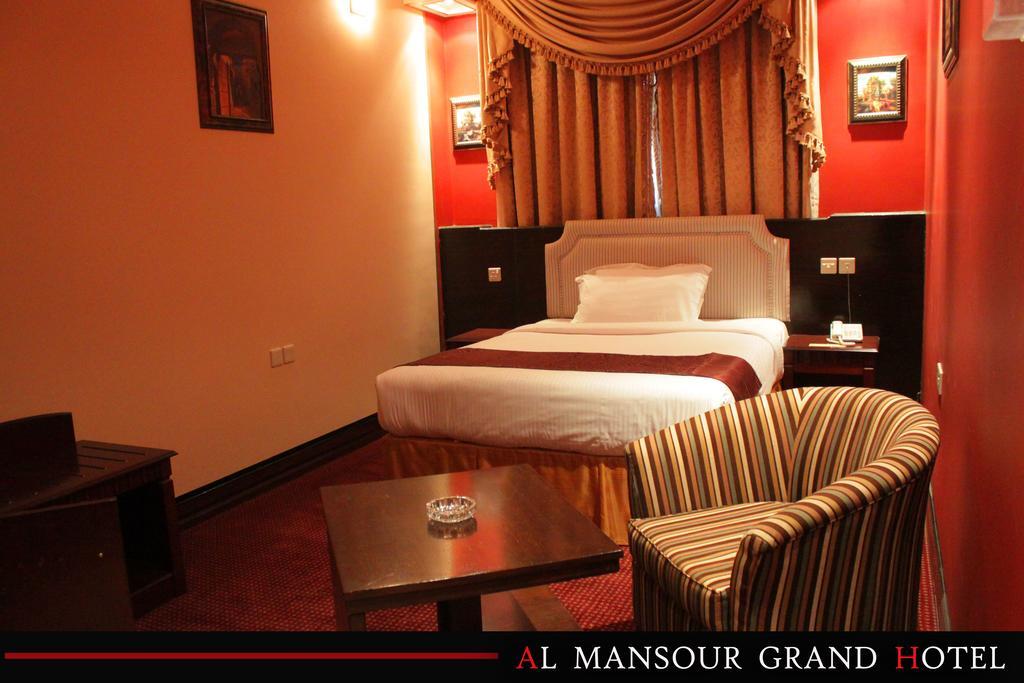 Al Mansour Grand Hotel Hafar Al-Batin Bilik gambar